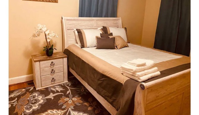 Cozy - Home Away from Home 2