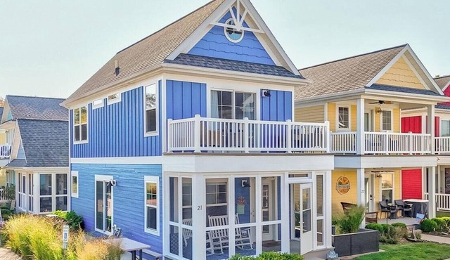 Cozy home in Ottawa on the River, Great for Families/Couples!