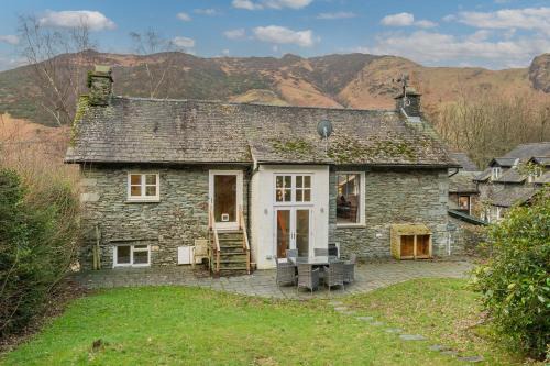 Cozy Lake District House on the fells
