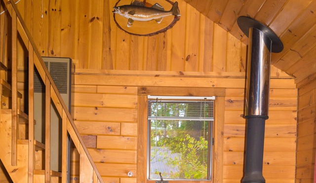 Cozy lake front one bedroom on Lake Vermilion
