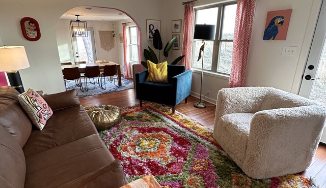Cozy & Private Home in Burke