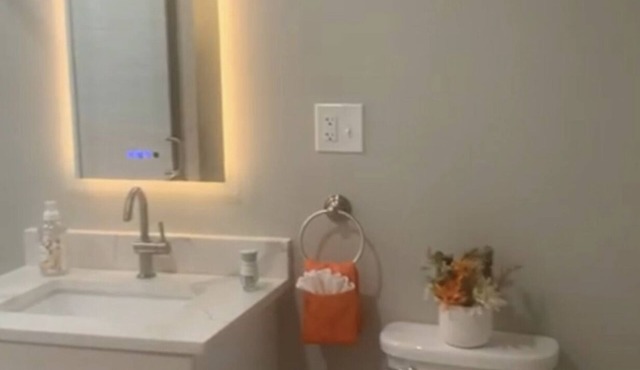 Cozy Space- Own Entrance and Bathroom