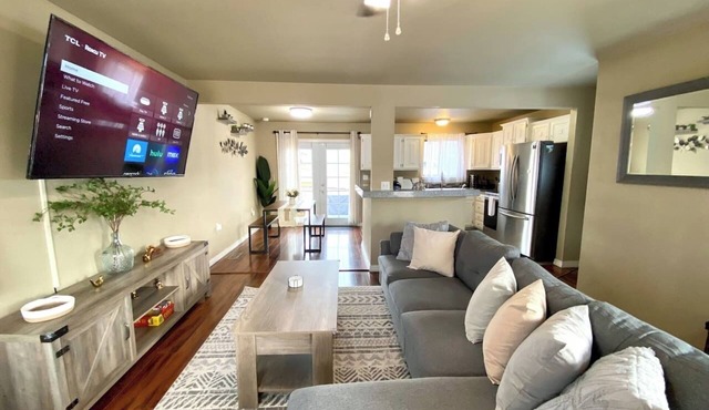 Cozy Springs Getaway - Close To Airport & Base