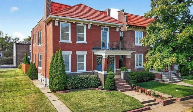 Cozy STL Stay Near Forest Park ABODEbucks