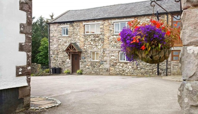Cragside Cottage