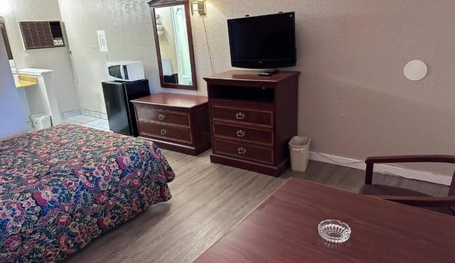 Crystal Motel
