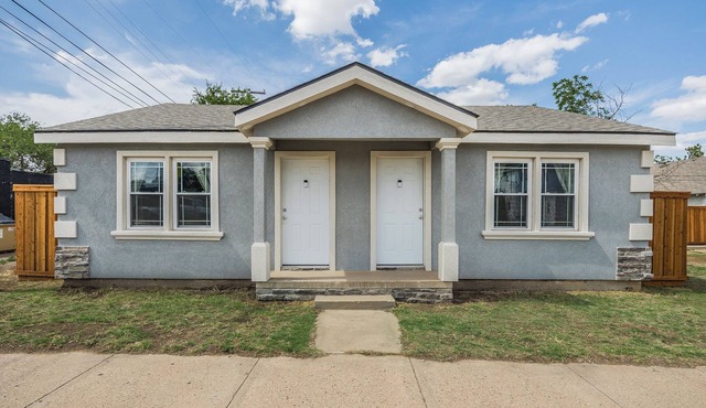 Cute, Privately Split Duplex W/Queen Beds & Large TVs, Located on RT 66
