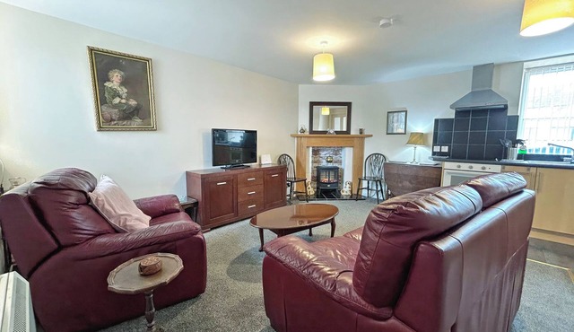 Dairy Cottage - UK51794