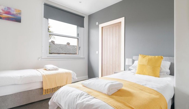 Dalkeith Three Bed Two Bath Apartment