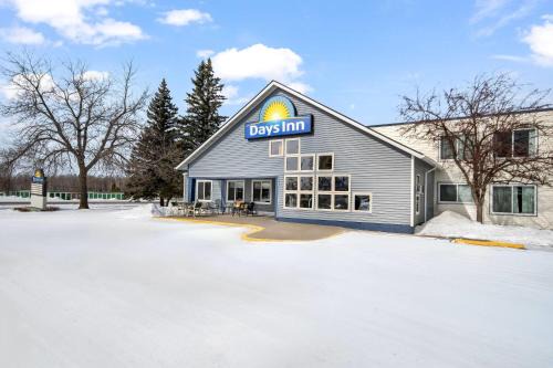 Days Inn by Wyndham International Falls
