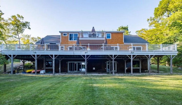 DECK HOUSE LIMIT 25 home