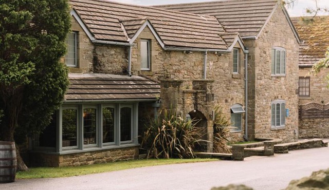 Derwent Manor Boutique Hotel