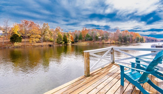 Destination Kentucky: Lake House in the Heart of the Bourbon Trail