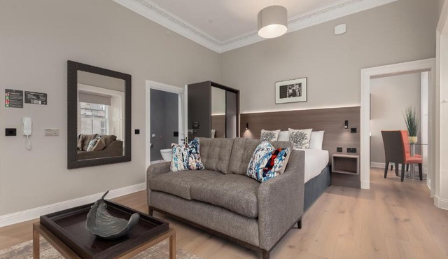 Destiny Scotland George IV Apartments