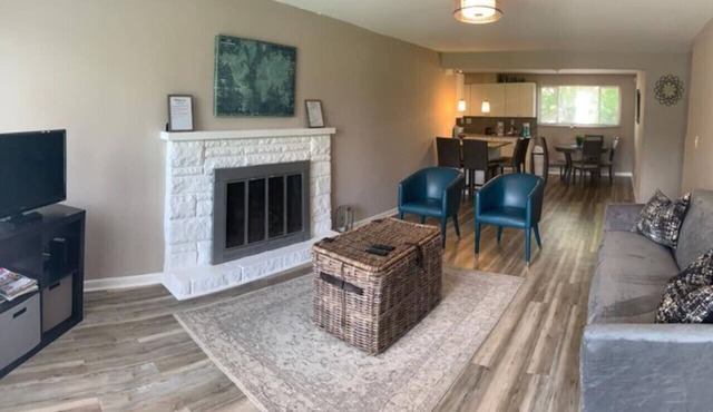 Dimmick Cozy Retreat 3 Bed 1 Bath - Sleeps 6