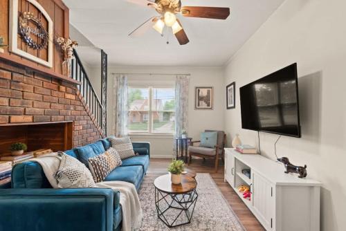 Double the Space for Large Groups Entire Duplex