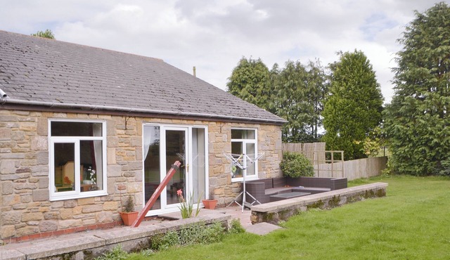 Dove Cottage - UK3284