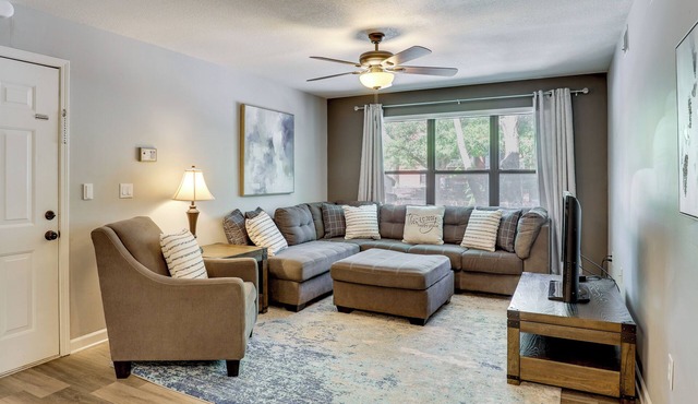 Downtown Kansas City Living: Extended Stay Hub