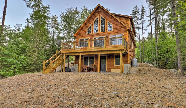 Dream Log Cabin in Bethel with Private Deck!