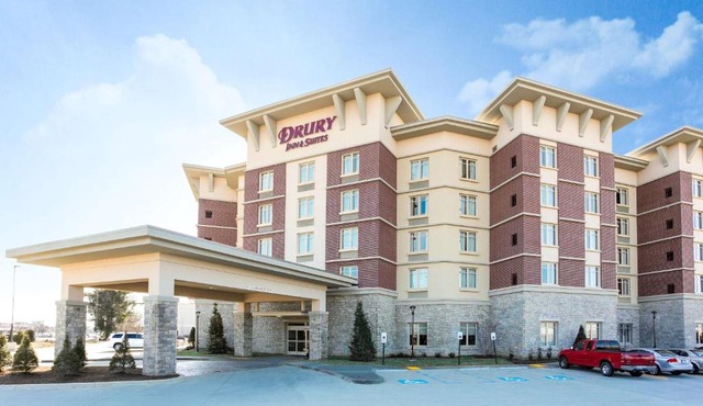 Drury Inn & Suites Louisville North