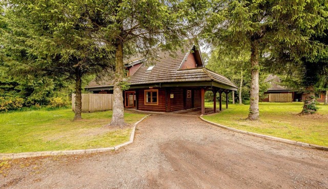 Eagle Spa Plus, Dundee