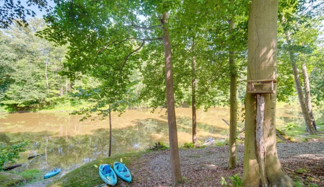 Earth's River Retreat: Kayaks, Wineries & GOTL
