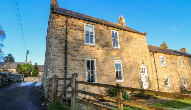 East Farmhouse Cottage