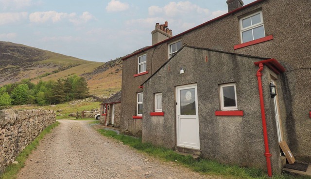 EASTHWAITE COTTAGE, family friendly, with a garden in Nether Wasdale