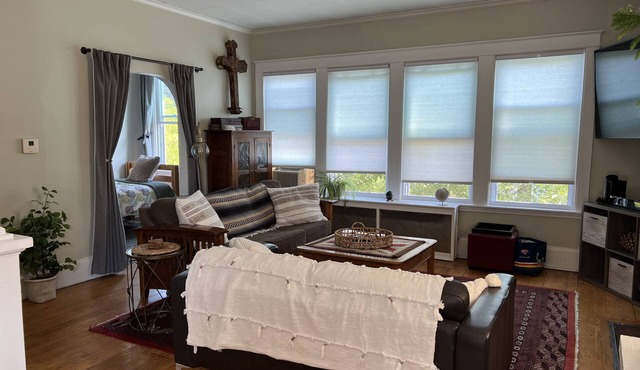 Eclectic & Unique 3 Bedroom Apt on Munjoy Hill