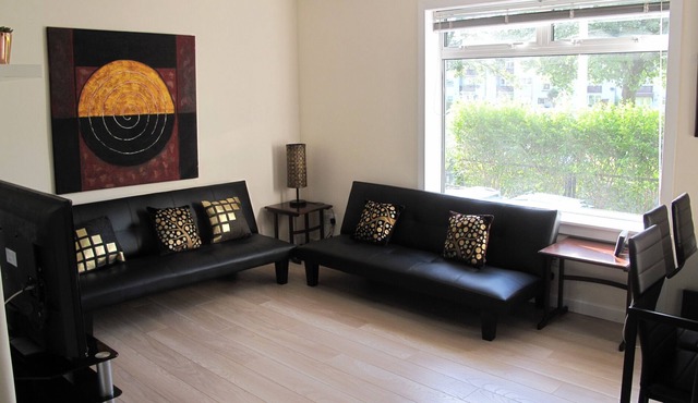 Edinburgh 2Bed Flat Ferry Roan in Lothian near City Centre Waverley 8 Sleep