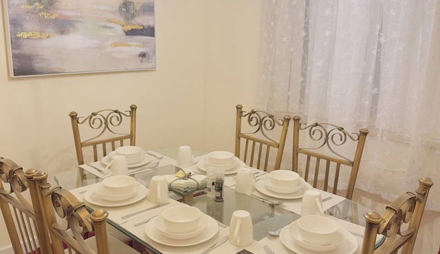 Elegant Escape in North Shields - Spacious 3 Bedroom House