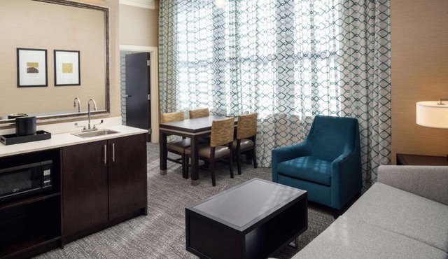 Embassy Suites Saint Louis - Downtown