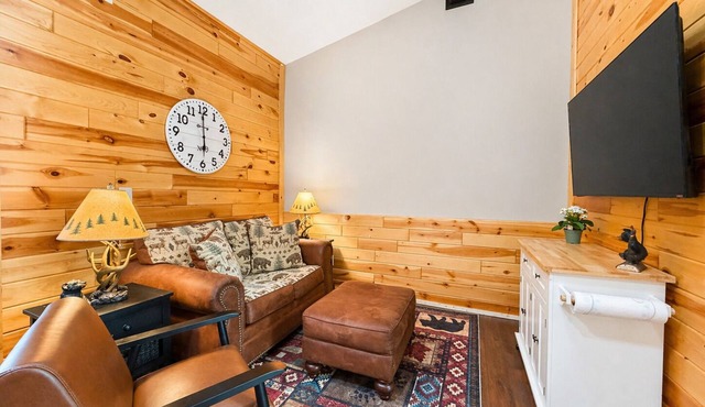 Enjoyable 1-bedroom poolside townhome