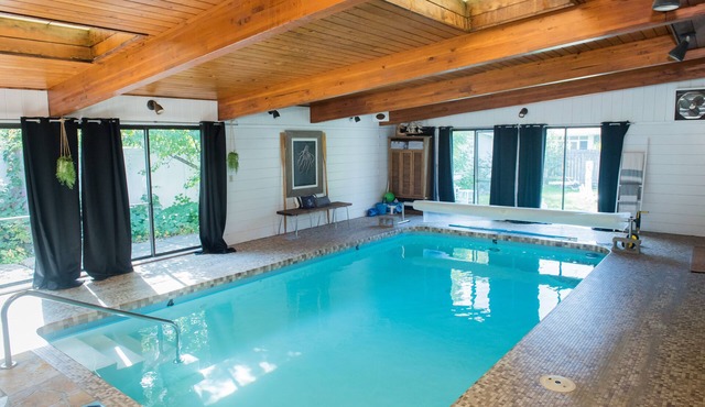 Entire Historic Home on Iconic 8th St w/heated indoor pool