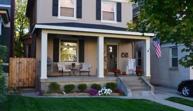 Entire Home in the PERFECT Location! UC & Downtown