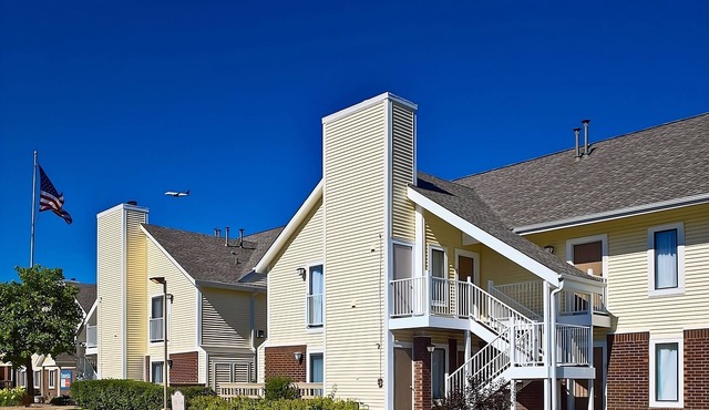 Excellent Part of Ohio to Stay! 3 Relaxing Units, Free Parking