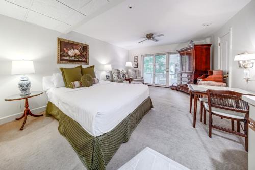 Experience Chautauqua! Newly Renovated Studio
