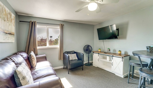Explore Port Huron! Cozy Condo w/Creek Views