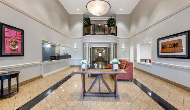 Extended Stay America Suites Indianapolis Airport W Southern