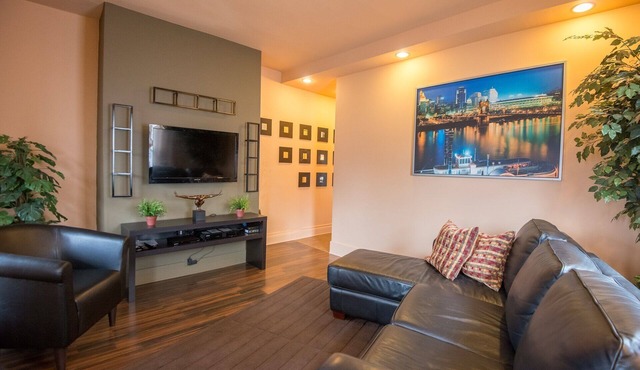 Extended Stay Corporate Furnished Apartment - OCD clean - Budget friendly