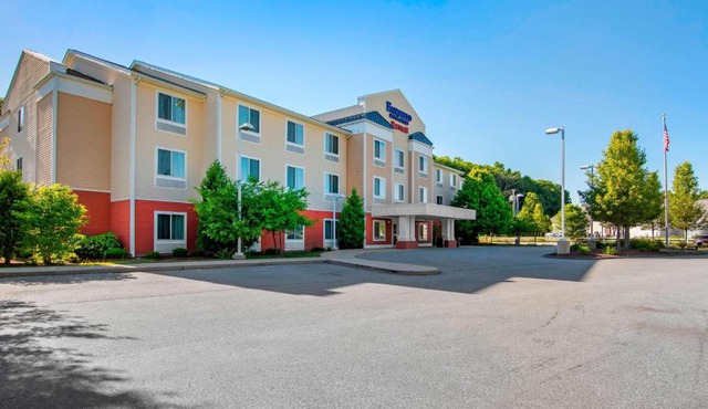 Fairfield Inn & Suites Hooksett