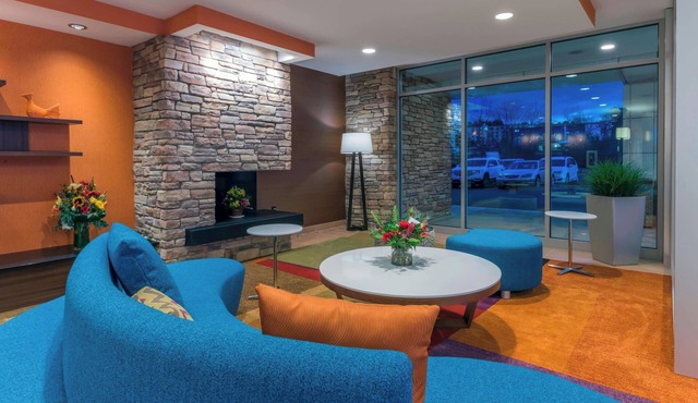 Fairfield Inn & Suites Boston Marlborough/Apex Center