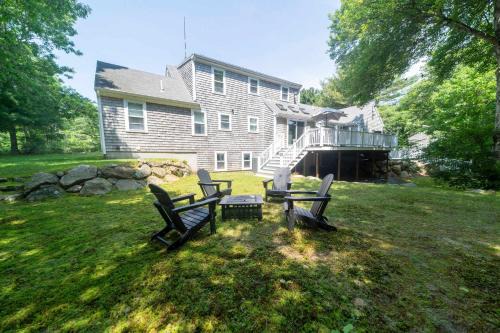 Falmouth Beach House: BBQ Bikes Family Fun & More