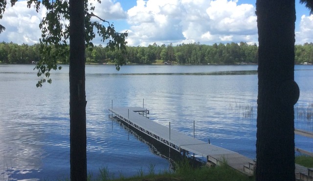 Family and pet friendly three bedroom home on Third Crow Wing Lake