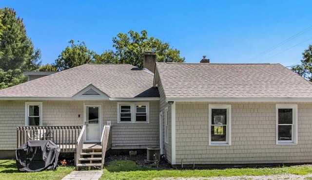 Family-friendly 3-bdrm cabin near Sam-O-Set park and South Higgins Lk State Park