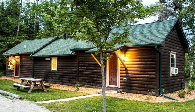Family-Friendly Cabin Rental for 10 in the Huron National Forest, Michigan