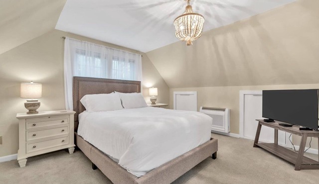 Family-Friendly Home Near Beach with Fenced Yard | Fire Pit, Three Bedroom Plus Office make for Four Unique Sleeping Spaces, Pocasset Home Perfect for Families, Host up to 7, 24 Hr Hospitality