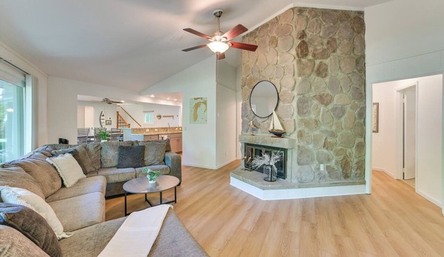 Family Retreat Near Beach on Lake Charlevoix