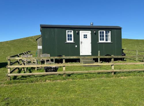 Fauld O Wheat Shepherds Hut , Loch Ken ,Off Grid