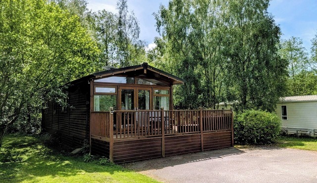 Felmoor Park Northumberland Lodge with Hot Tub - 4